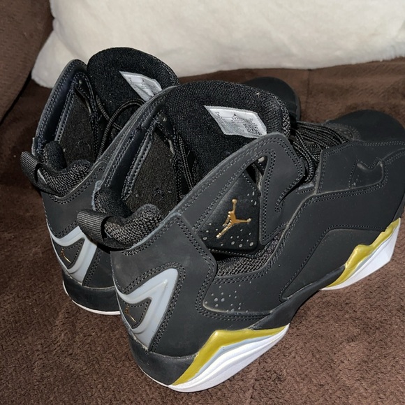 Like new Jordan true flight - Picture 6 of 9